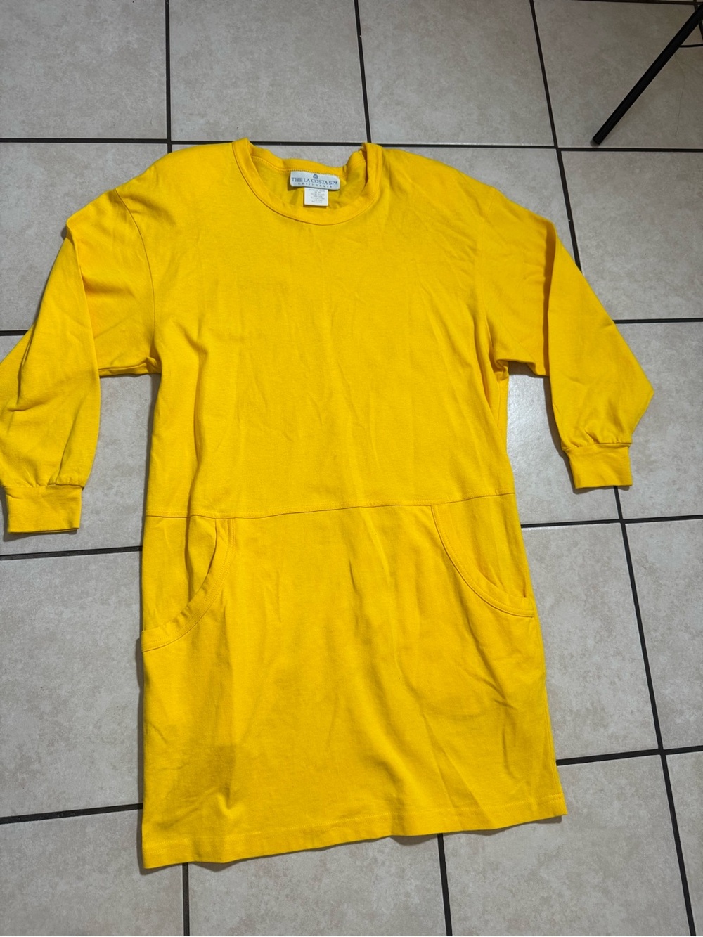 Casual Yellow Midi Pullover Dress with Front Pockets